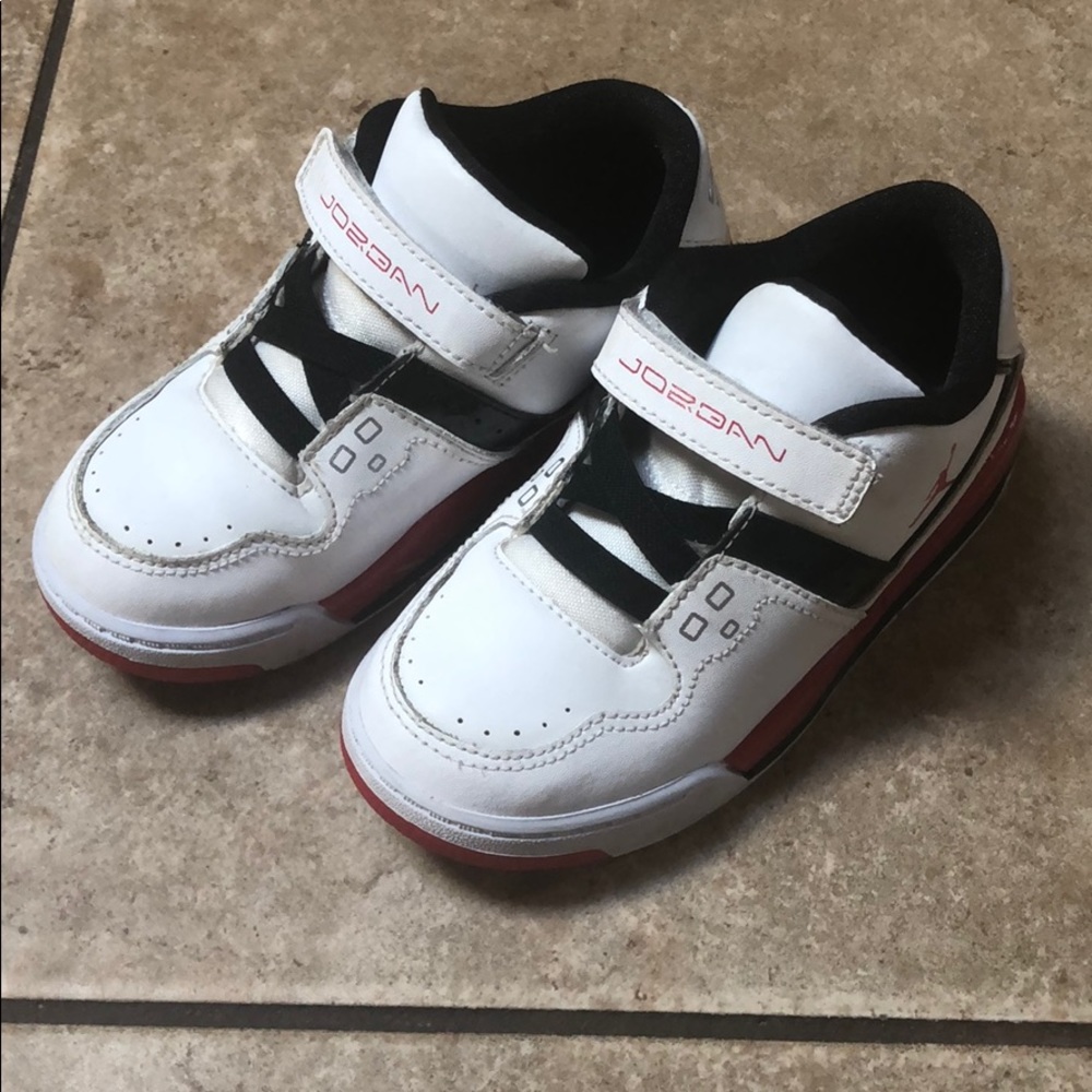 Jordan kids sneaker size 9C